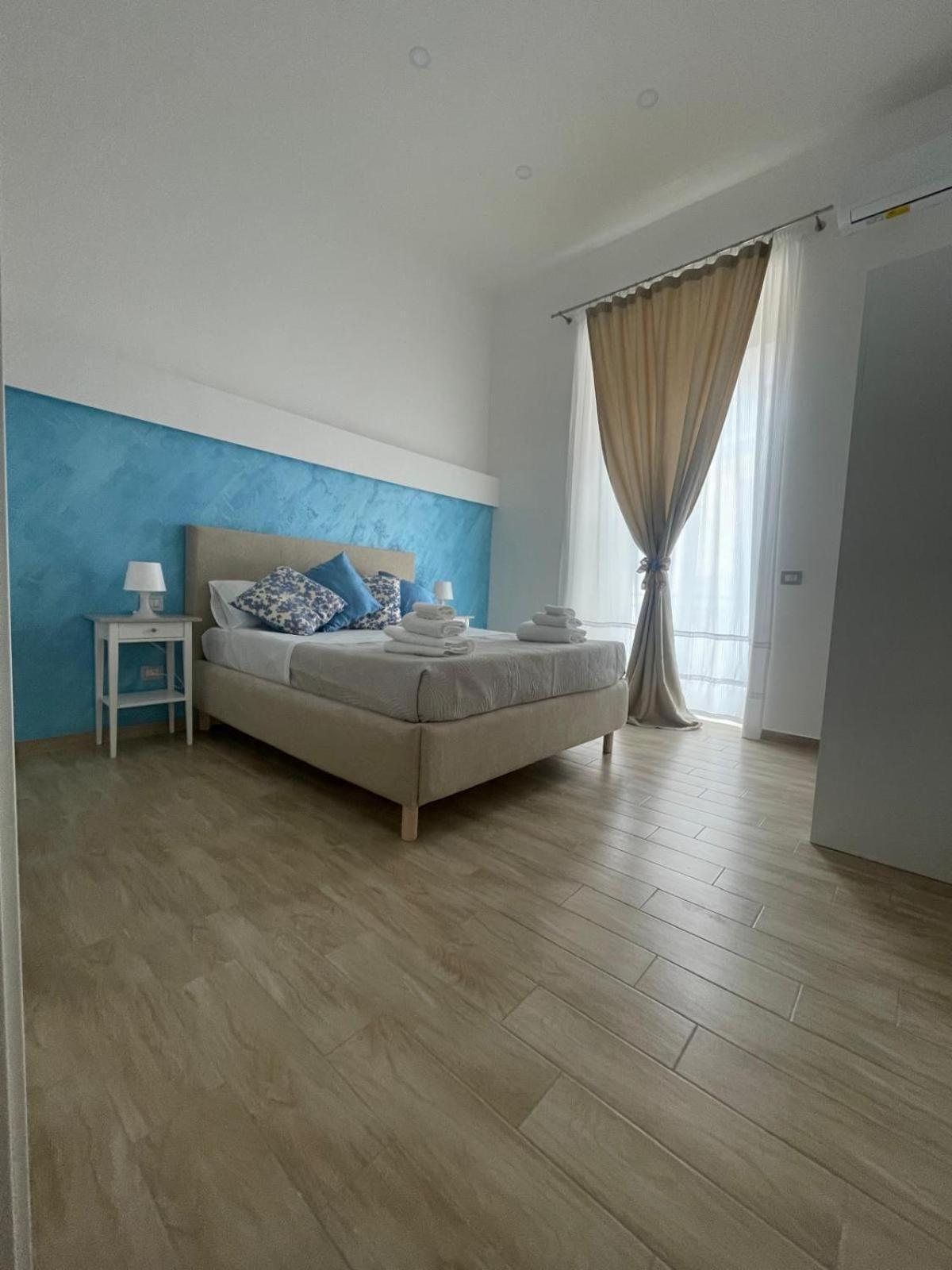 Duomo Luxury Apartament نابولي المظهر الخارجي الصورة