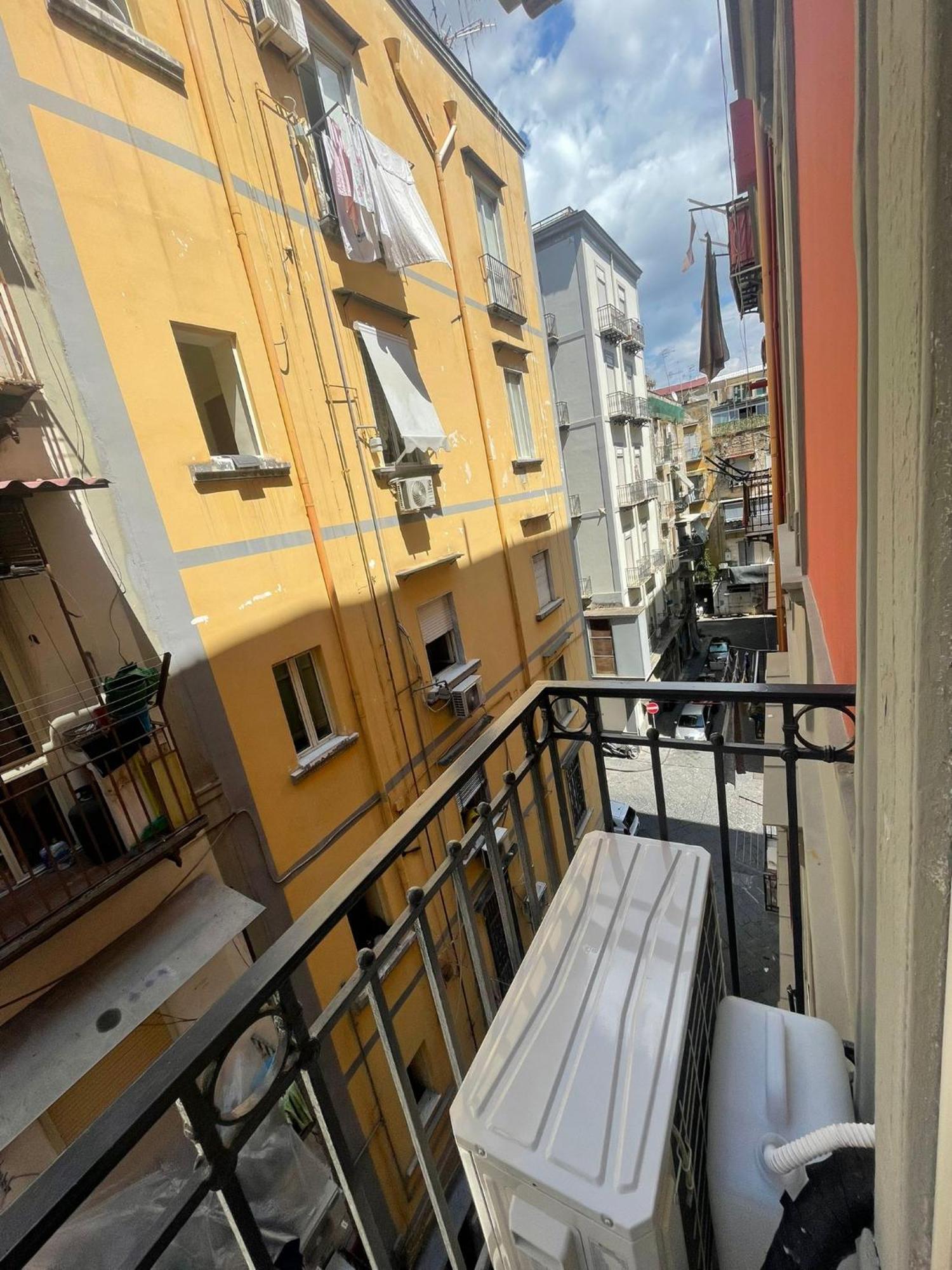 Duomo Luxury Apartament نابولي المظهر الخارجي الصورة