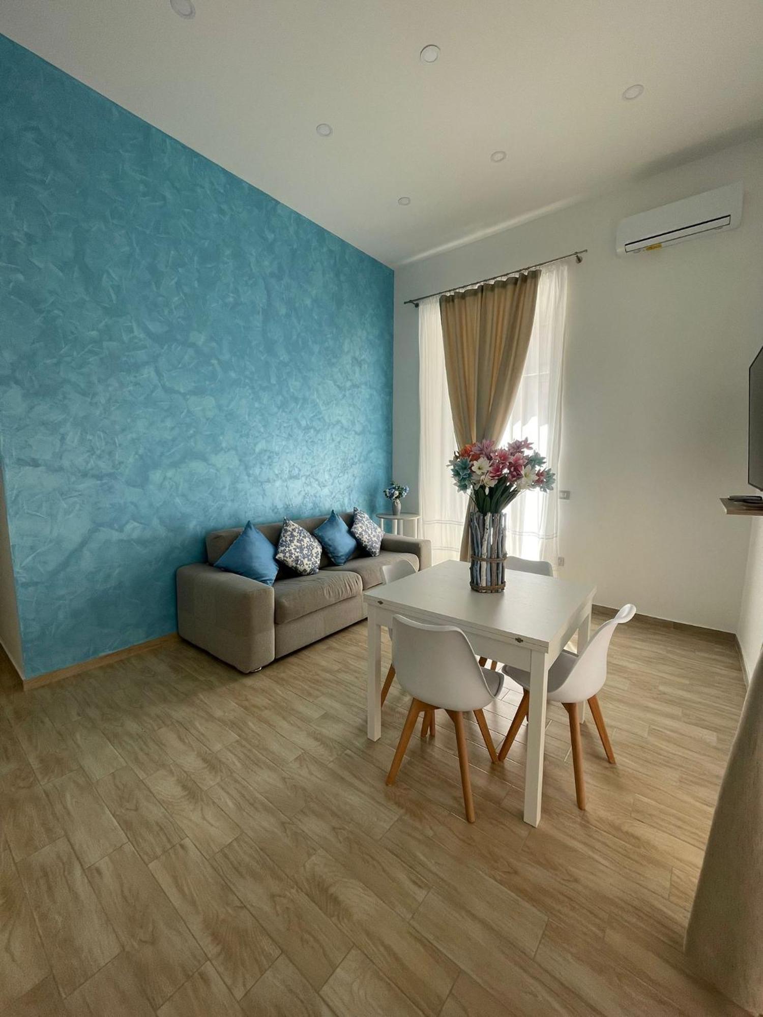 Duomo Luxury Apartament نابولي المظهر الخارجي الصورة